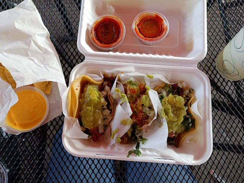 Chando's Tacos food